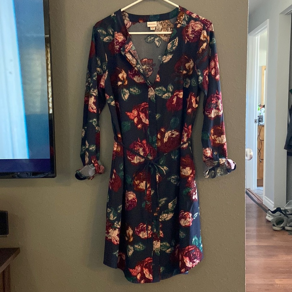 Floral longsleeve shirt dress